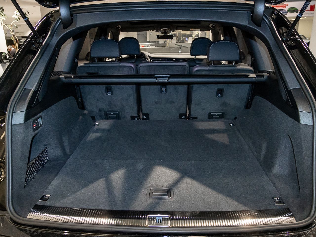 Audi Q7 SUV 50 TDI quattro 210(286) kW(P S) tiptronic foto 5