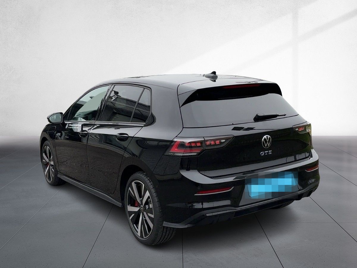 Volkswagen Golf VIII GTE 1.5 eHybrid DSG AHZV DCC Pano Navi foto 3