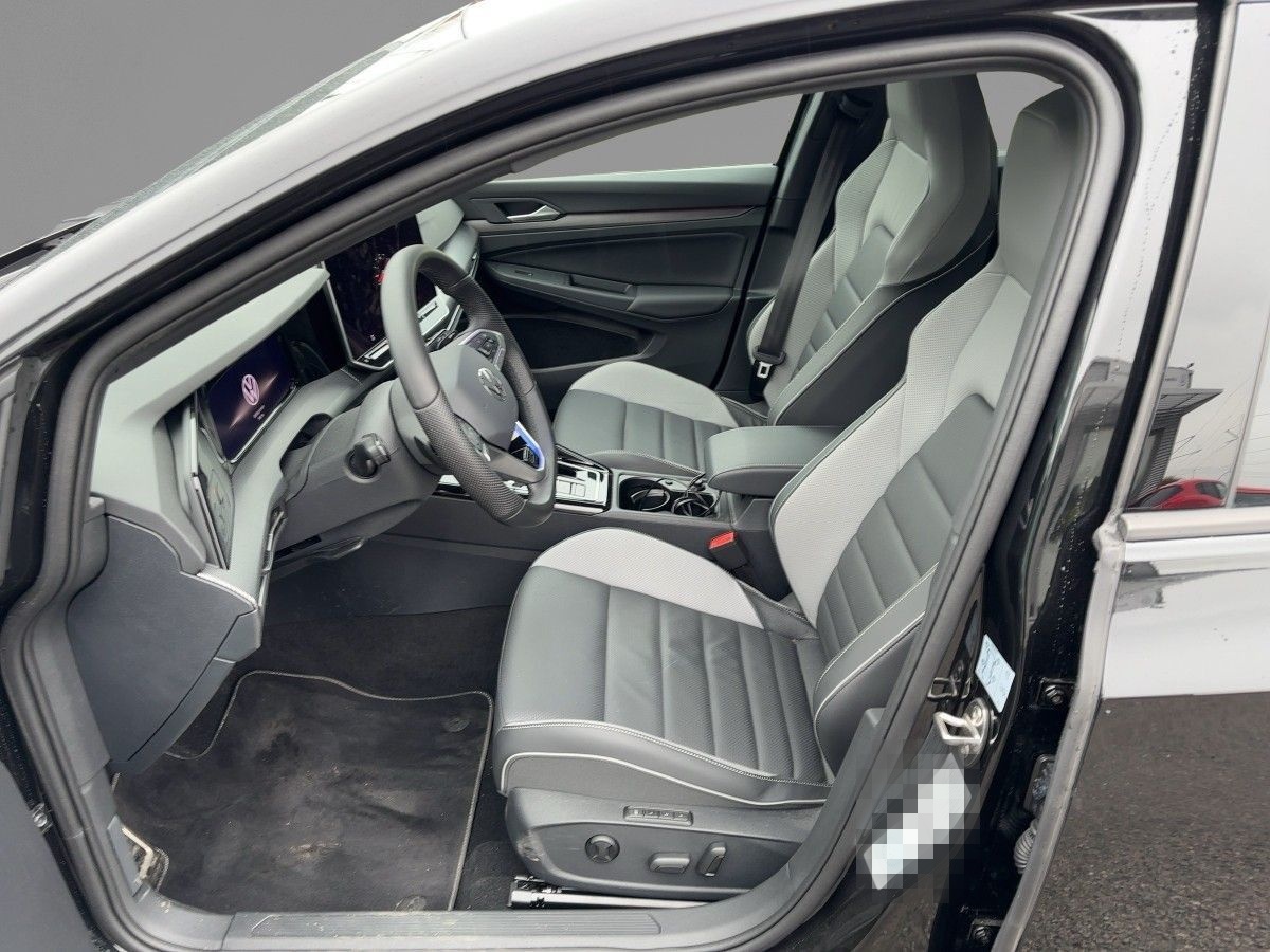 Volkswagen Golf VIII GTE 1.5 eHybrid DSG AHZV DCC Pano Navi foto 6