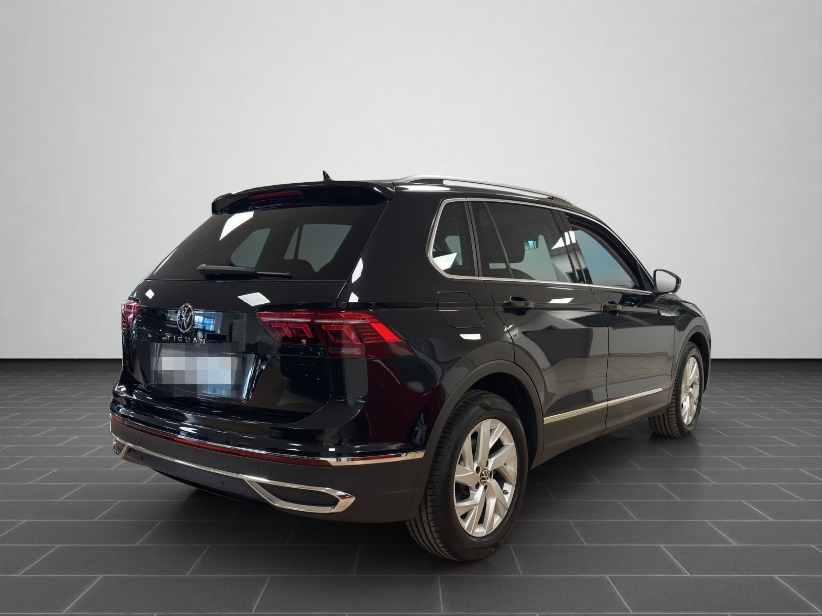 Volkswagen Tiguan 2.0 TDI Elegance NAVI MATRIX 360° Standhz foto 2