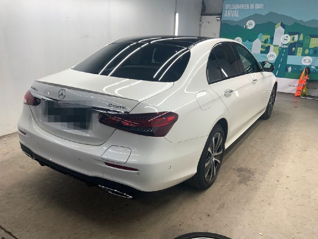 Mercedes-Benz E 300 de 4Matic AMG Pano*ACC*Burm*360Kam*Volll foto 2