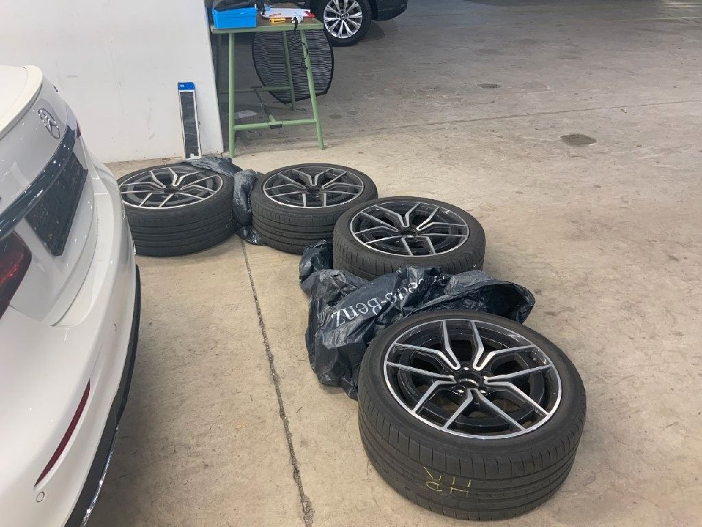 Mercedes-Benz E 300 de 4Matic AMG Pano*ACC*Burm*360Kam*Volll foto 15