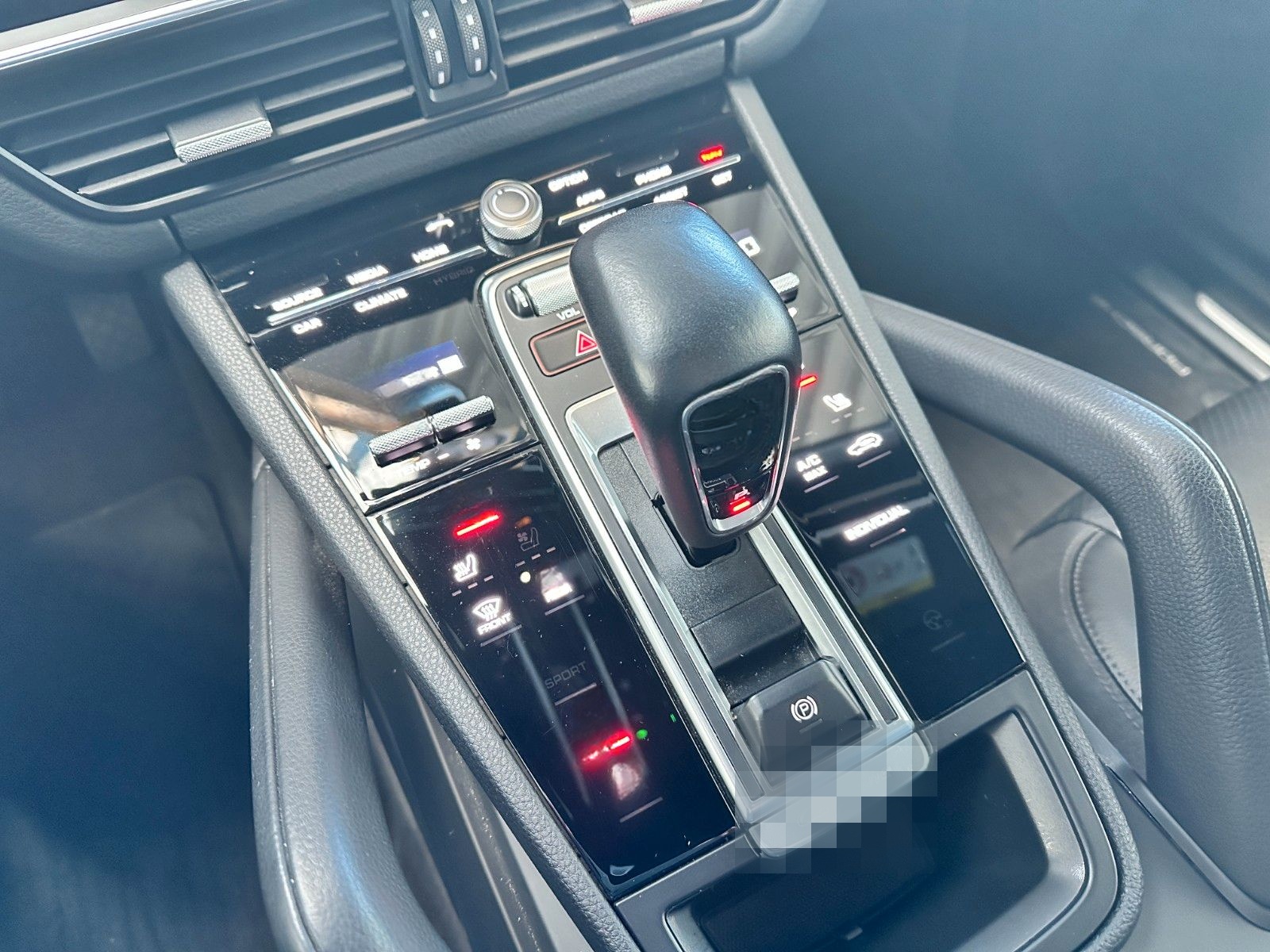Porsche Cayenne E-Hybrid|Luftfederung|1.Hand MwSt foto 14