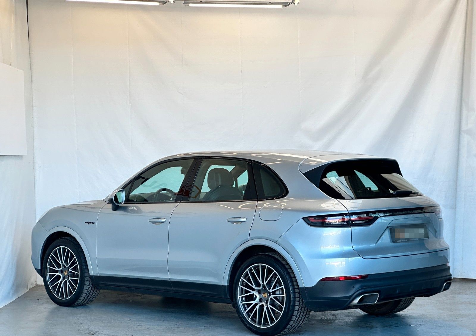Porsche Cayenne E-Hybrid|Luftfederung|1.Hand MwSt foto 6