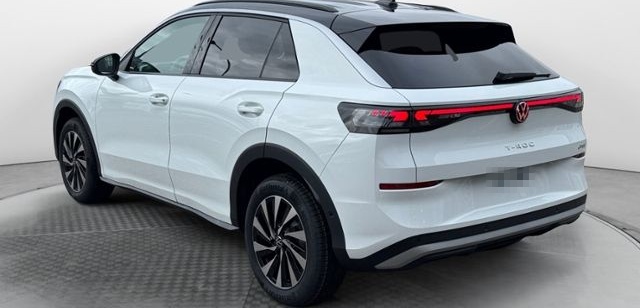 Volkswagen T-Roc Life 1.5 eTSI 150 PS 7-Gang-DSG foto 4
