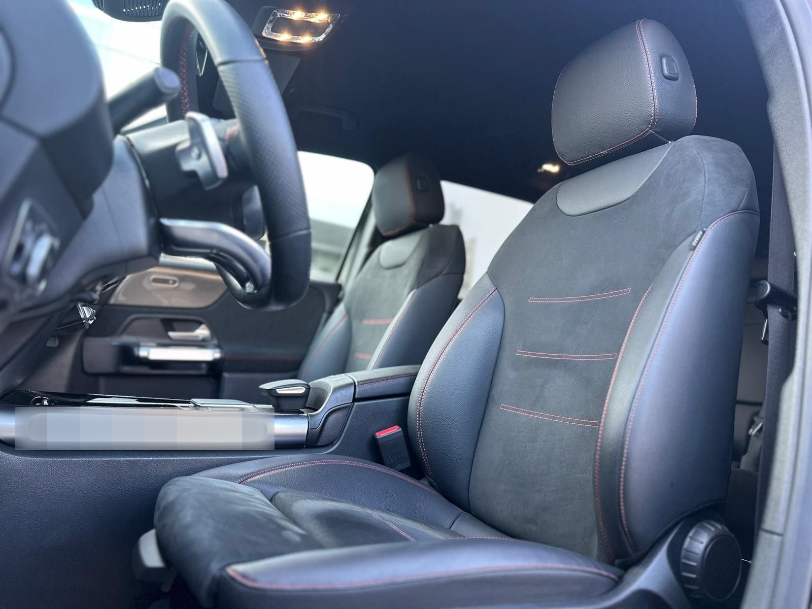 Mercedes-Benz GLB220d AMG LINE KAMERA foto 13