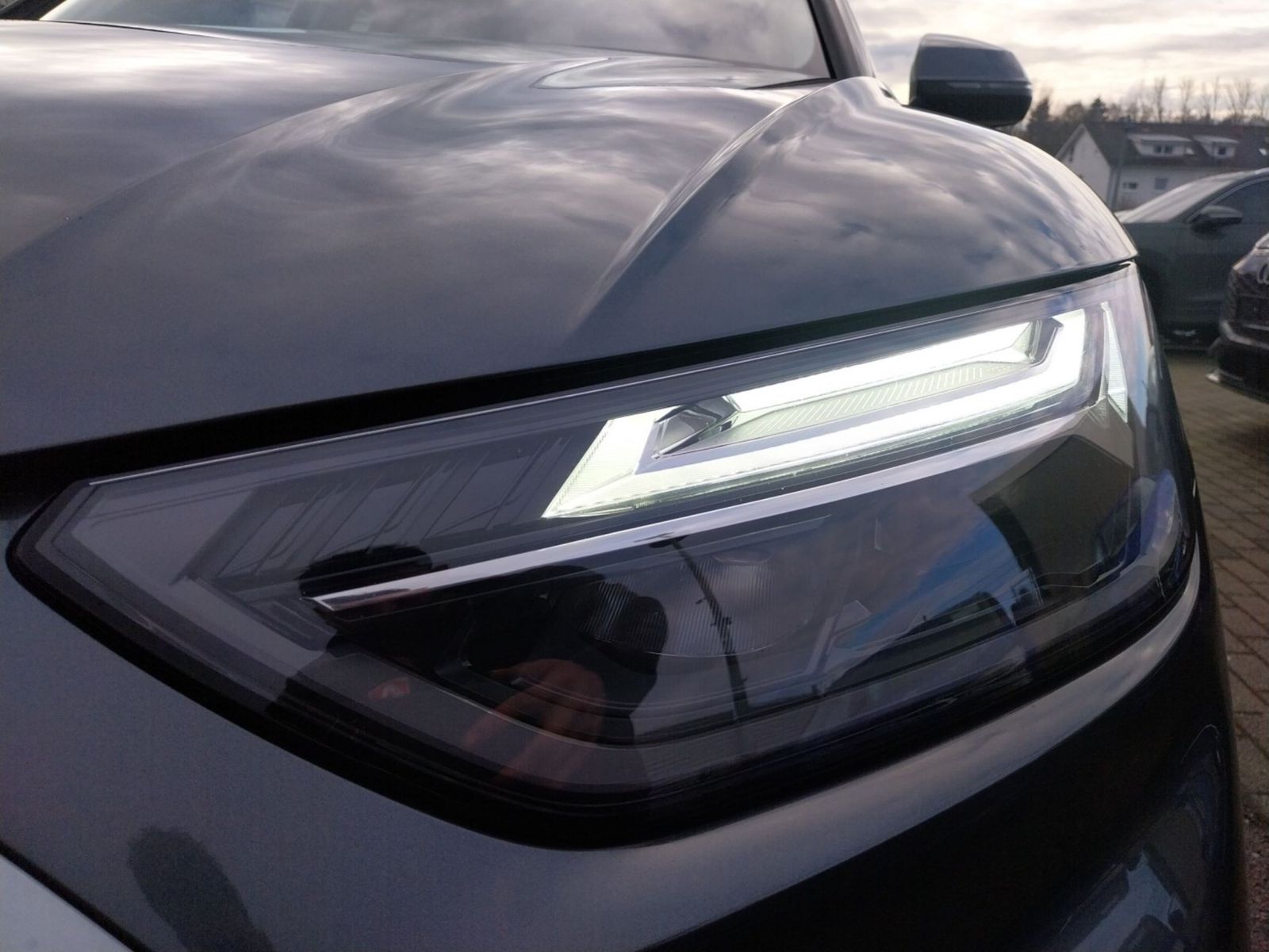 Audi Q5 HYBRID quattro S line *PDC*LED*NAVI*SHZ* LM foto 4