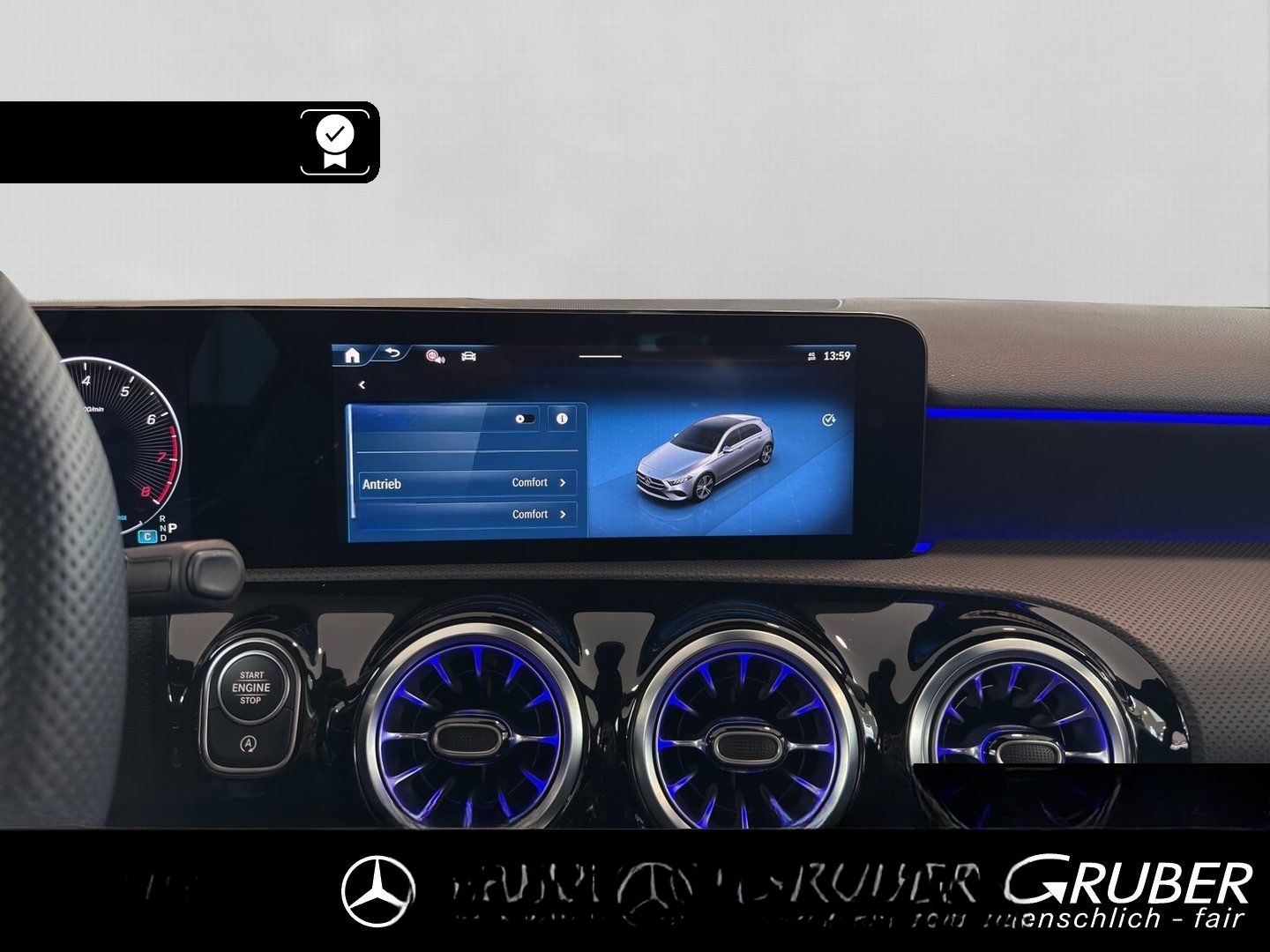 Mercedes-Benz A 200 AMG Line KeyGo MultiBeam Kamera Distronic foto 19