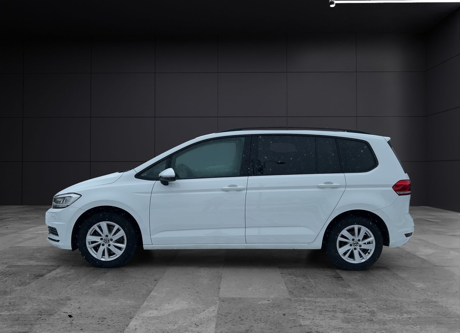 Volkswagen Touran TDI Comfortline STH LED Navi ACC Climatro foto 2