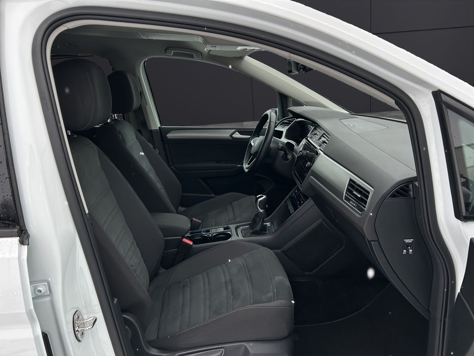 Volkswagen Touran TDI Comfortline STH LED Navi ACC Climatro foto 12