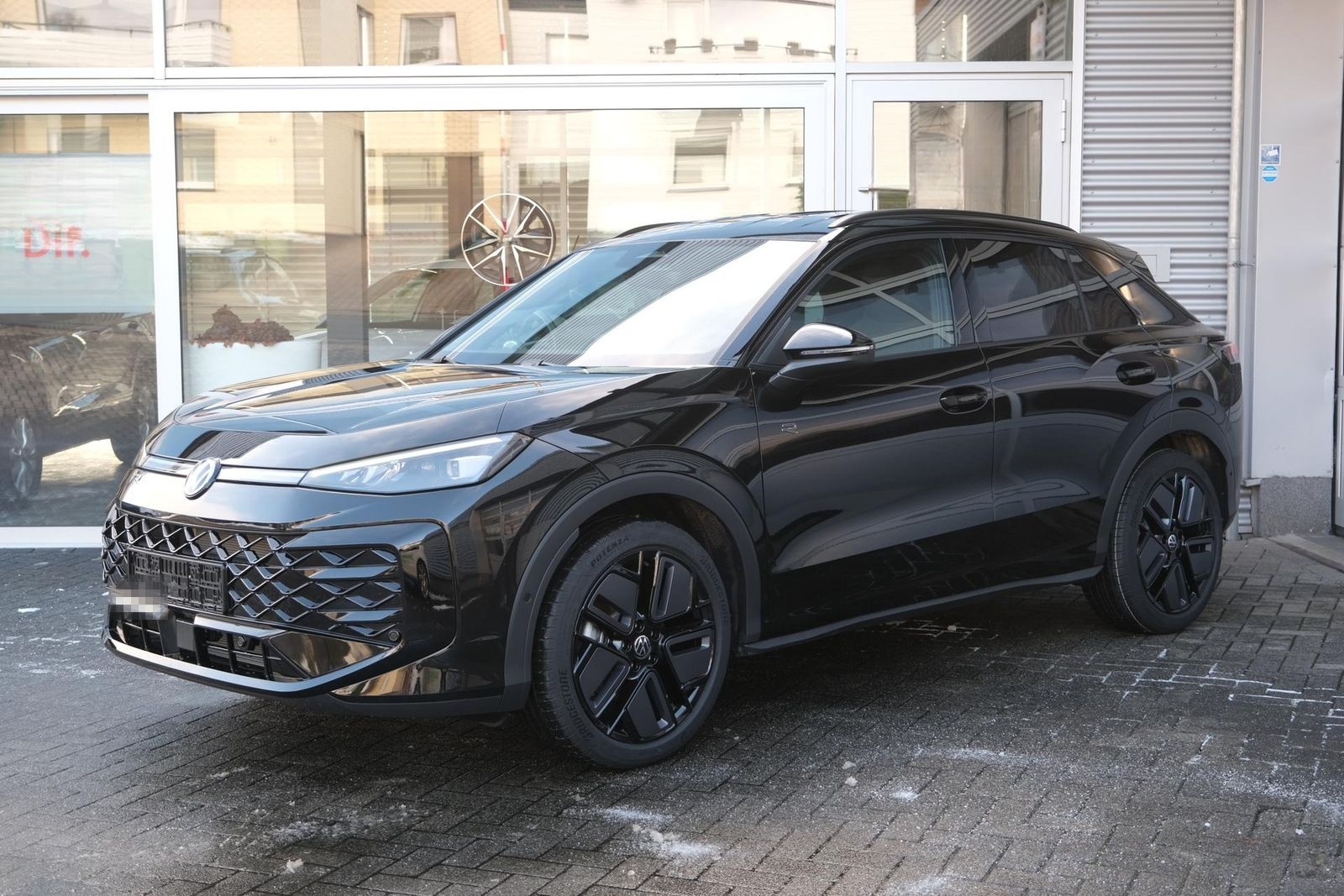 Volkswagen T-Roc 1.5 eTSI DSG R-Line AHK Matrix Black Pa... foto 17
