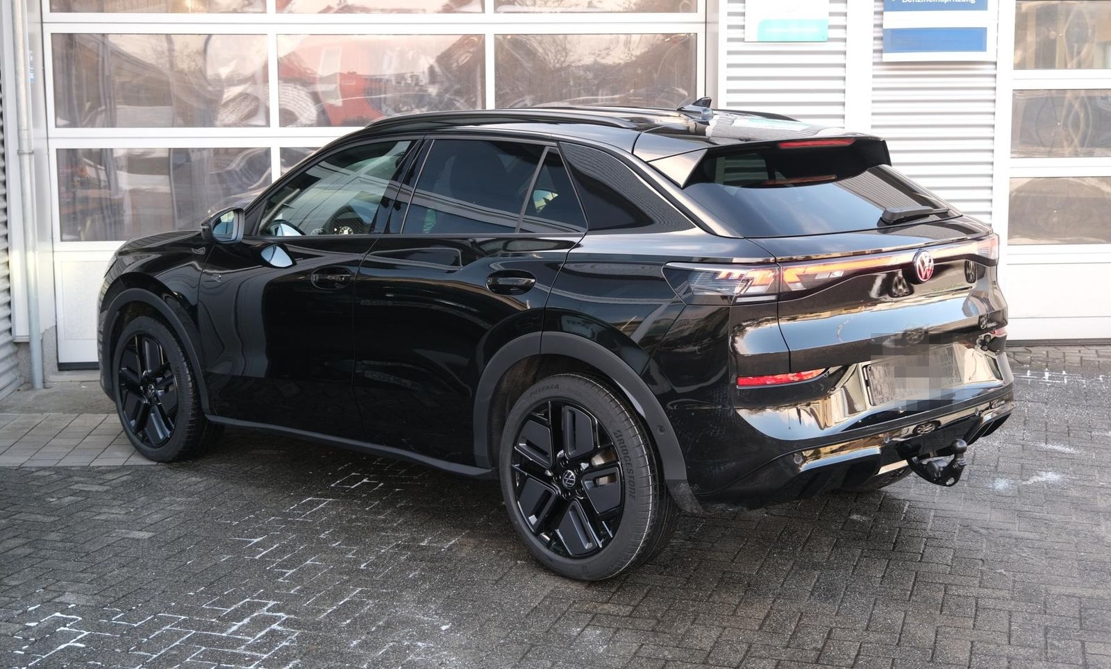 Volkswagen T-Roc 1.5 eTSI DSG R-Line AHK Matrix Black Pa... foto 20