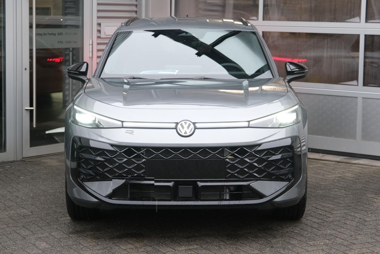 Volkswagen T-Roc 1.5 eTSI DSG R-Line AHK Matrix Black Pa... foto 19