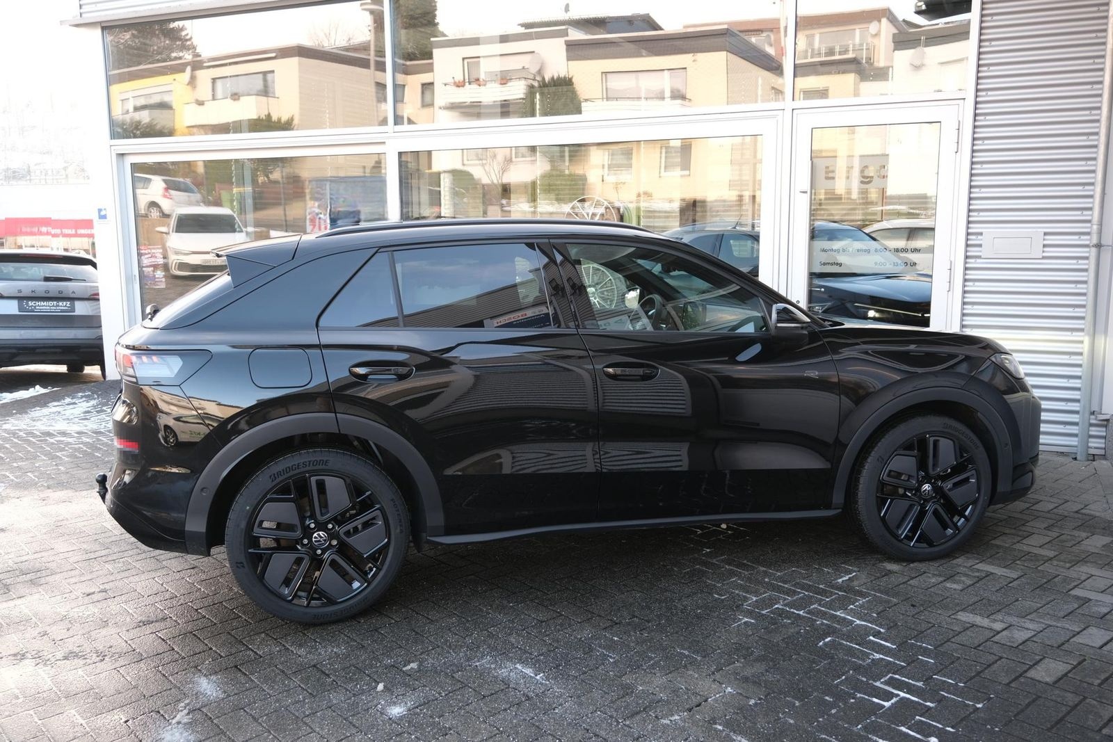 Volkswagen T-Roc 1.5 eTSI DSG R-Line AHK Matrix Black Pa... foto 7