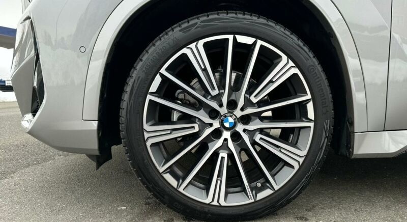 BMW X1 sDrive20i M Sportpaket ACC 360 HUD AHK H/K foto 11