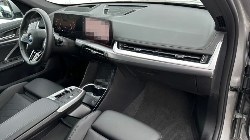BMW X1 sDrive20i M Sportpaket ACC 360 HUD AHK H/K foto 15