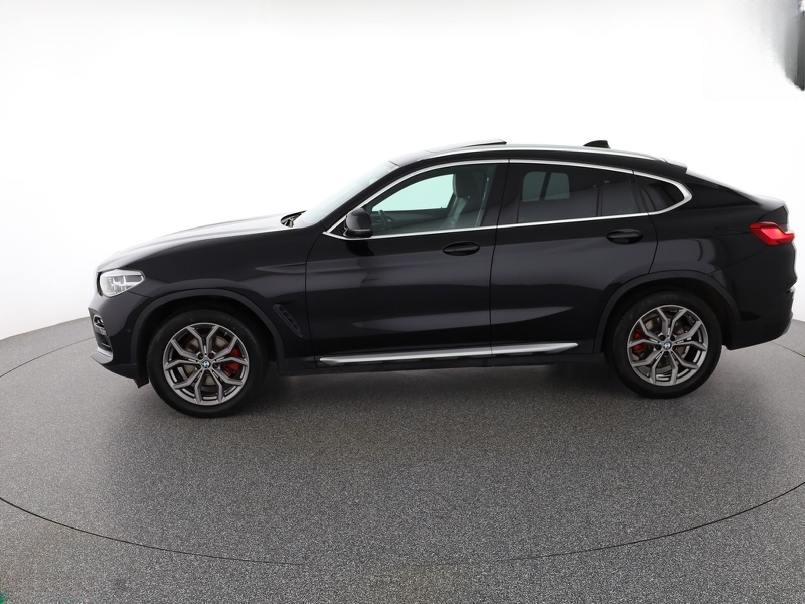 BMW X4 xDrive20d X LINE ACC,HUD,AHK,LED,KEYLESS,SH foto 2