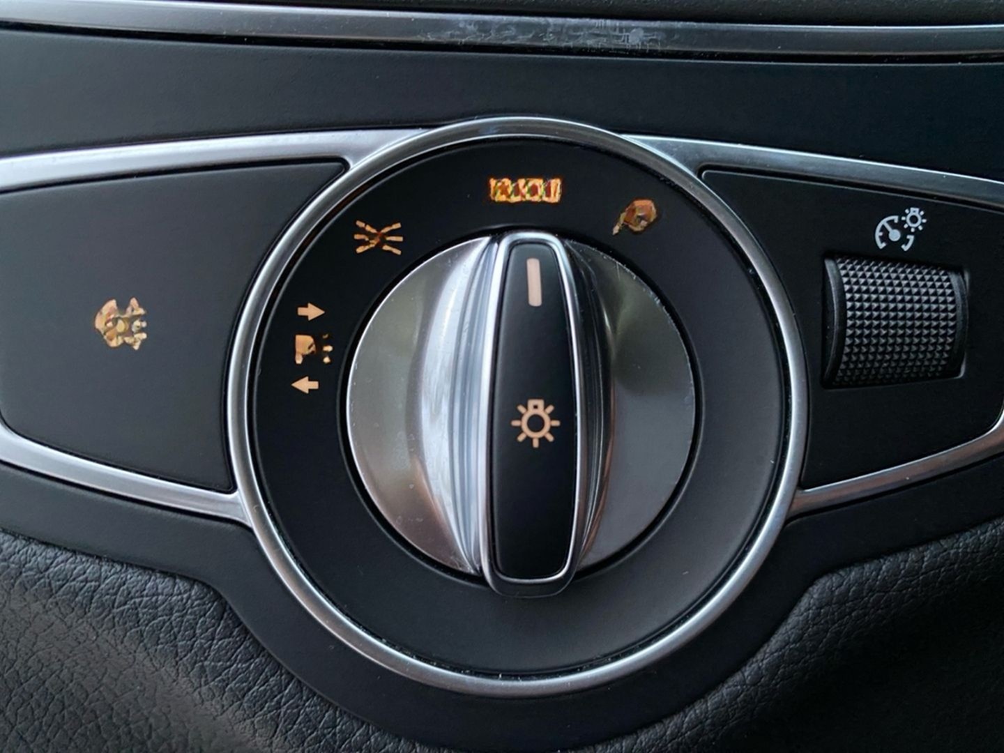 Mercedes-Benz C 250 Coupe 9G-TRO AMG Line *LED*Pano*Memory*SHZ foto 21