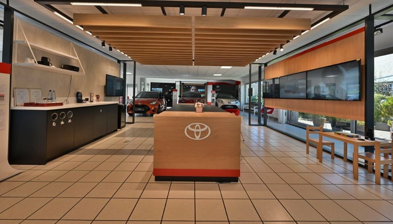 Toyota Corolla Touring Sports Hybrid GR Sport foto 13