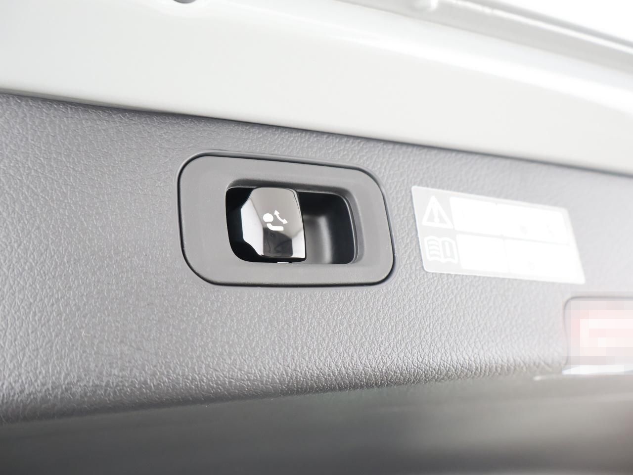 Mercedes-Benz C 220 d T AMG Digital Light MBUX AHK Distronic foto 21