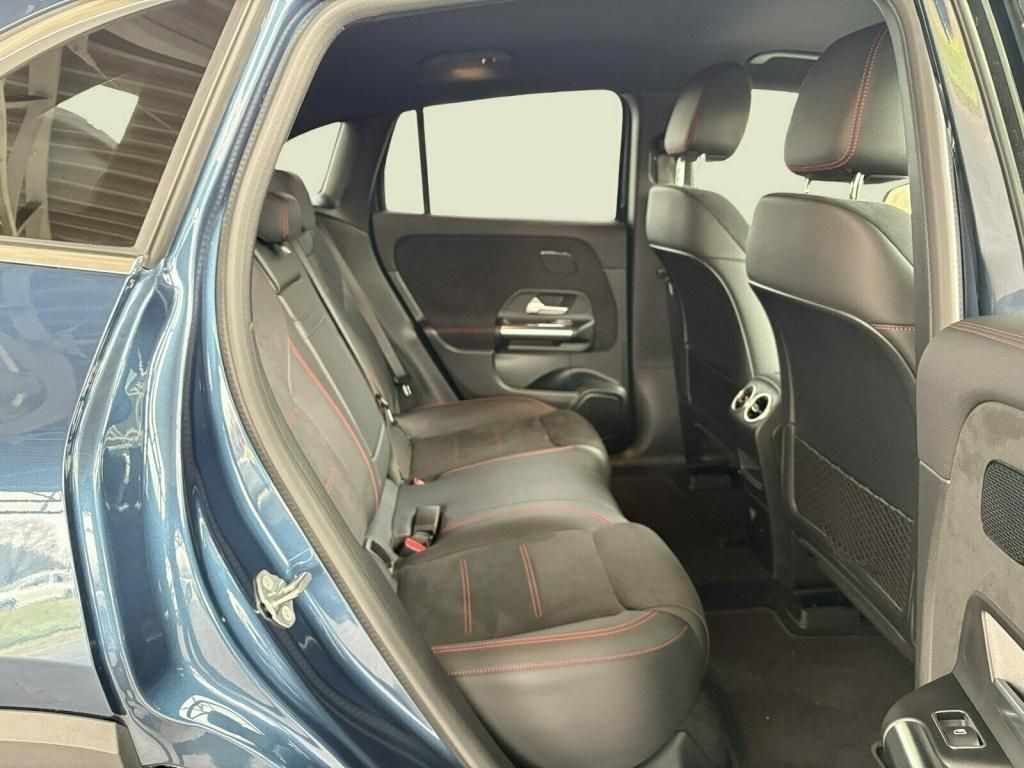 Mercedes-Benz EQA 300 4M AMG AUT HUD Kam. KeyLess KlimaA LED foto 13