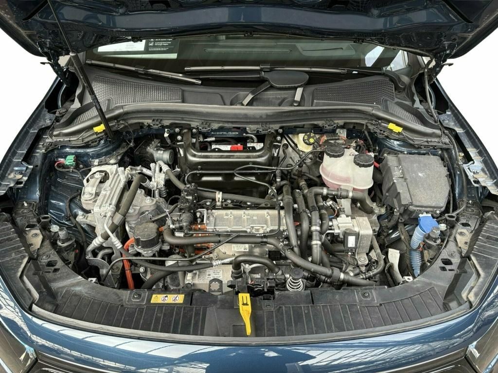 Mercedes-Benz EQA 300 4M AMG AUT HUD Kam. KeyLess KlimaA LED foto 10