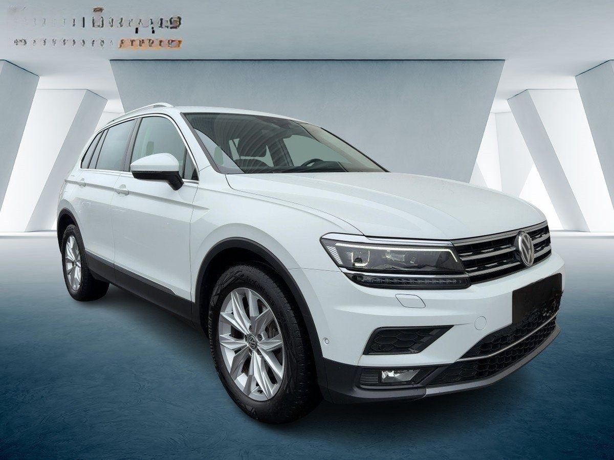 Volkswagen Tiguan Highline AHK+ACC+LED+NAVI+PDC+KAMERA foto 4