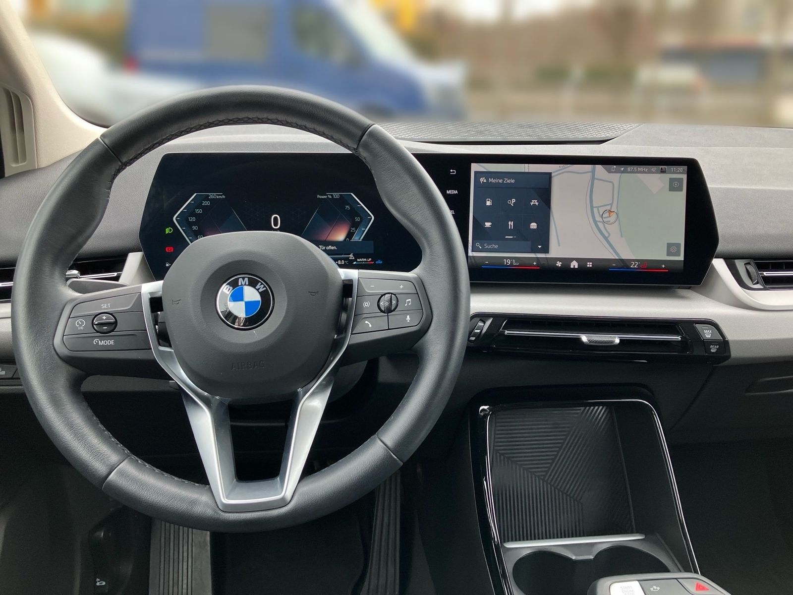 BMW 218d Active Tourer Aut. LC Plus DAB PA RFK foto 3