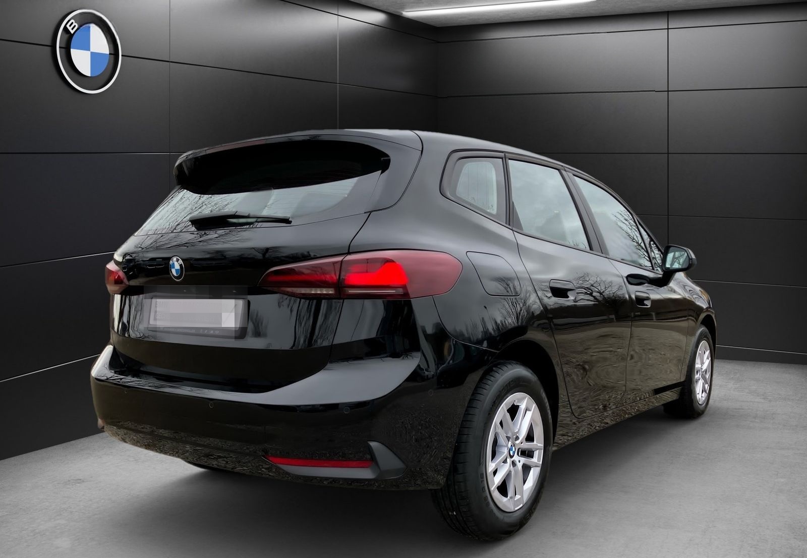 BMW 218d Active Tourer Aut. LC Plus DAB PA RFK foto 5