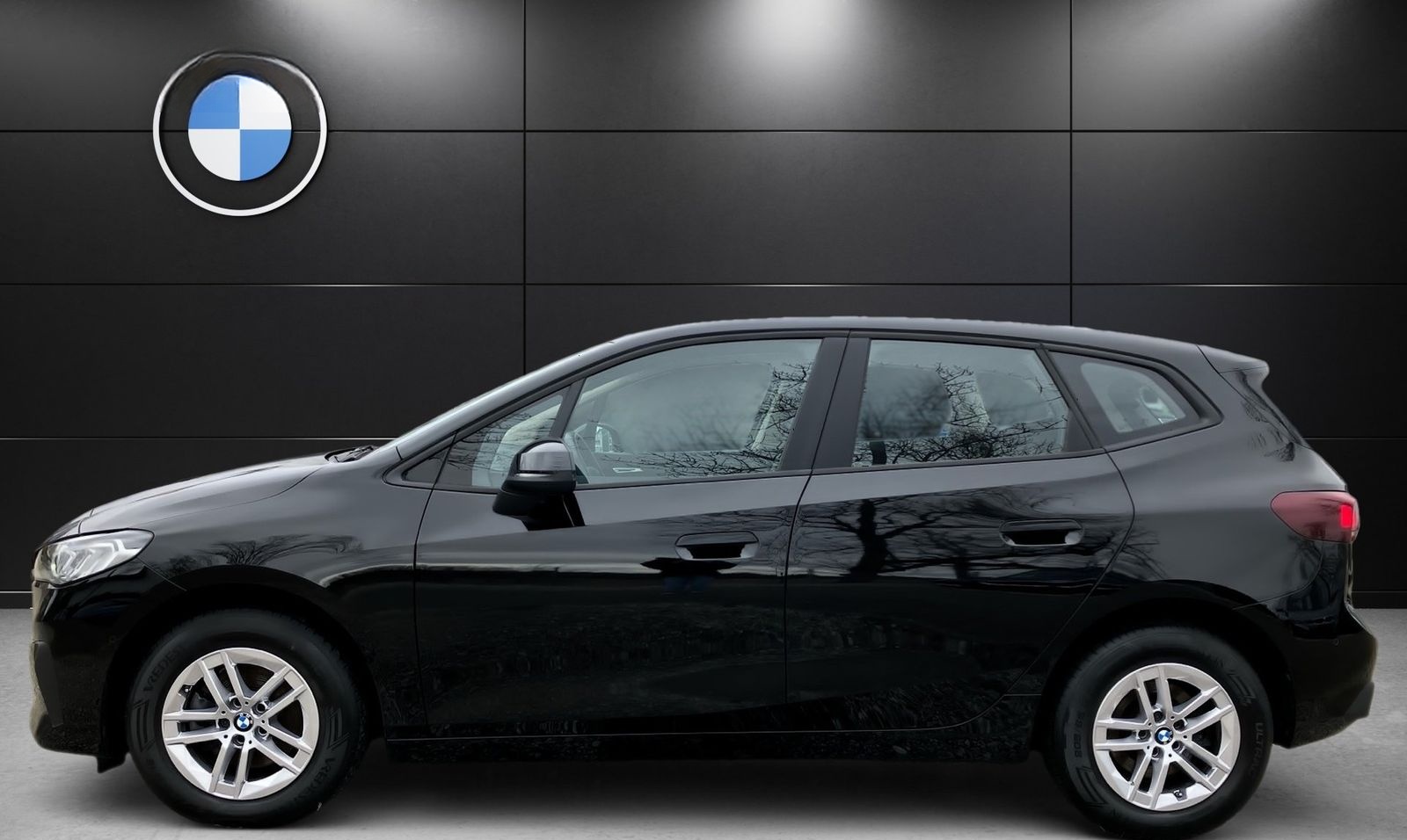 BMW 218d Active Tourer Aut. LC Plus DAB PA RFK foto 6