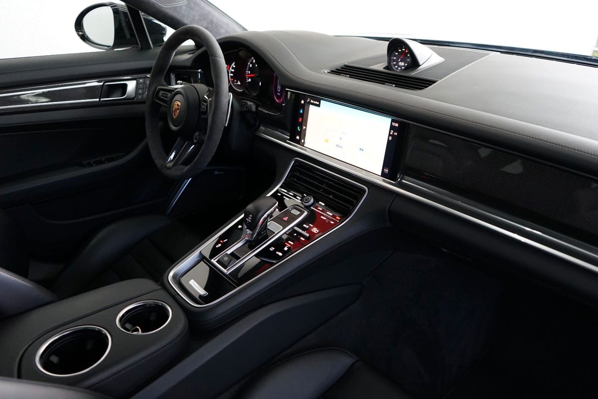 Porsche Panamera GTS Sport Turismo Burmester Pano STHZ foto 8
