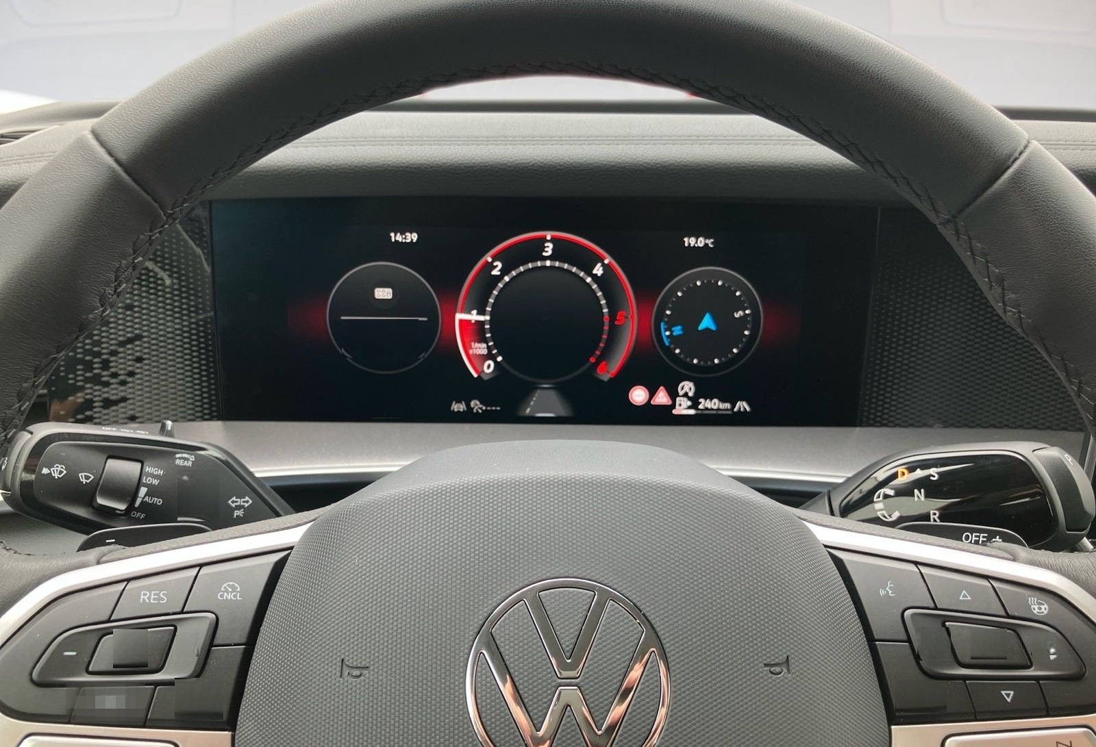 Volkswagen Tayron LIFE 2.0TDI 193PS DSG 4M ACC.7-S.AHK.AREA foto 13