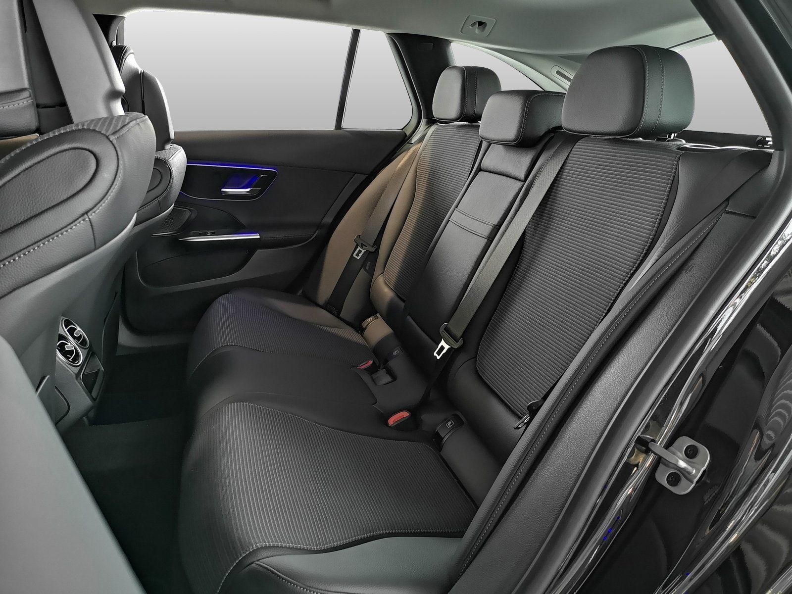 Mercedes-Benz C 220 d T Avantgarde ANHÄNGERKUPPLUNG+DISTRONIC+ foto 16