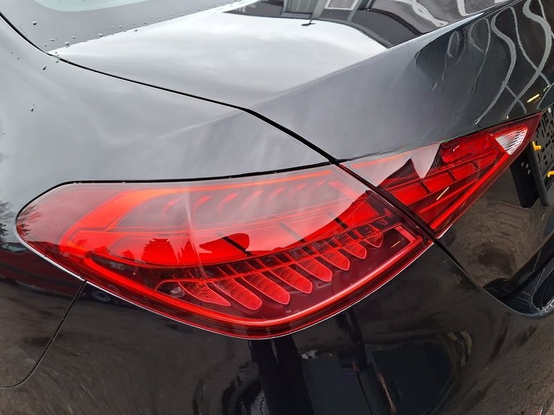 Mercedes-Benz C 300 d AMG AHK MBUX KLIMA SHZ LED foto 13