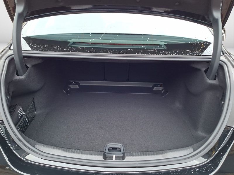 Mercedes-Benz C 300 d AMG AHK MBUX KLIMA SHZ LED foto 10