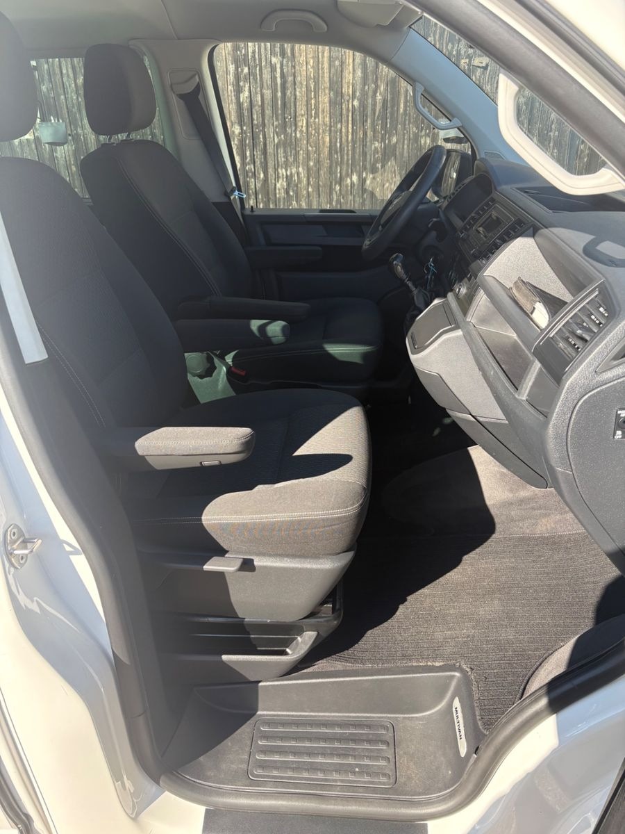 Volkswagen T6 2.0 TDI Bus Multivan // Standheizung // foto 18