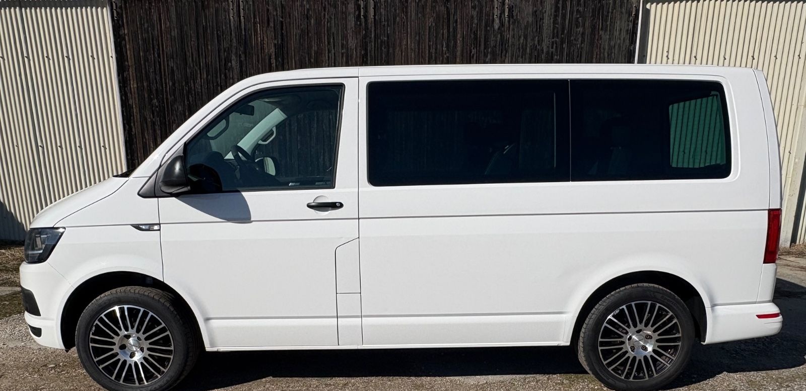 Volkswagen T6 2.0 TDI Bus Multivan // Standheizung // foto 6