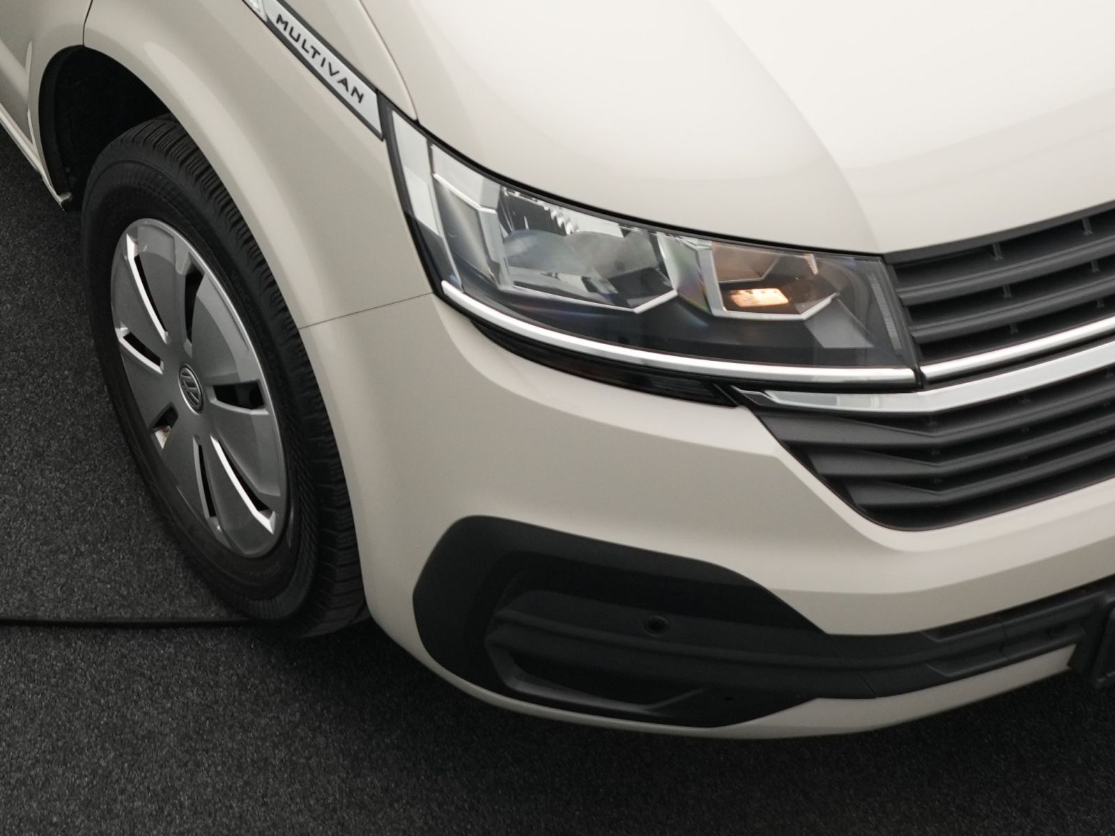 Volkswagen T6.1 Multivan Family 2.0 TDI *AHK*GRA*NAVI*PDC* foto 13