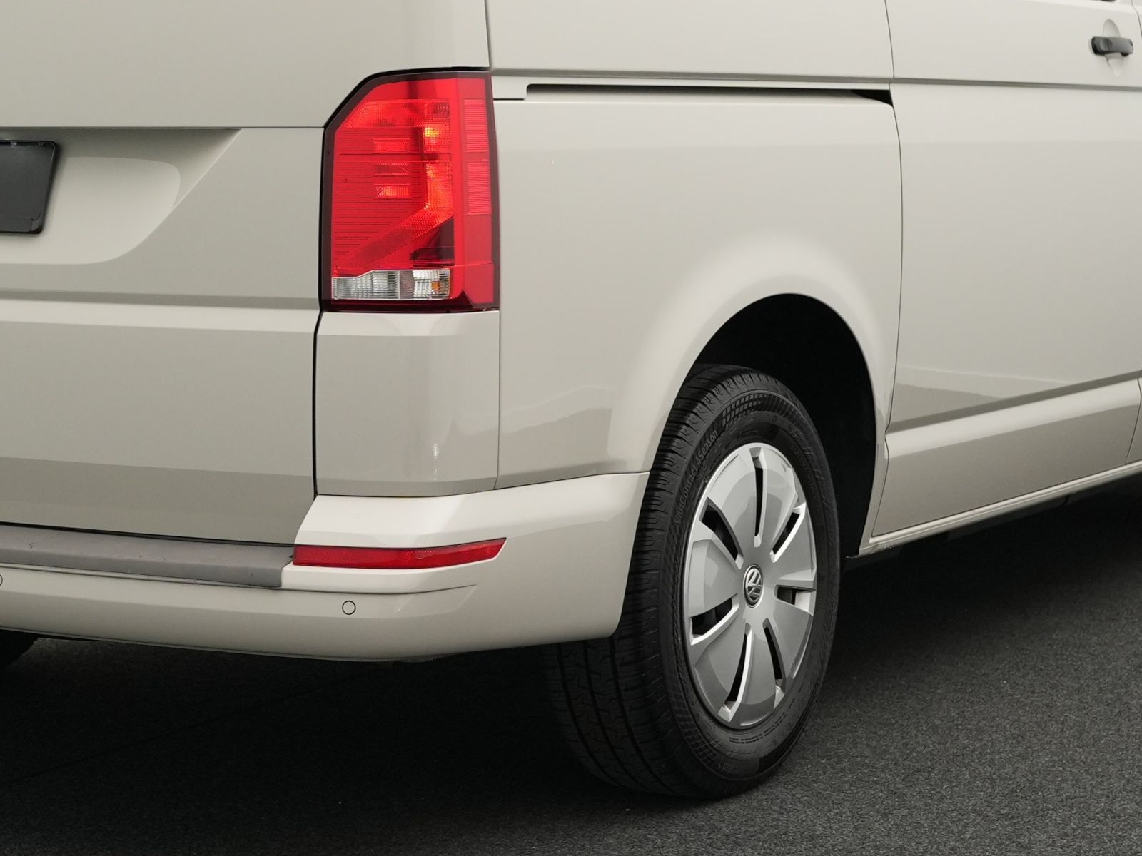 Volkswagen T6.1 Multivan Family 2.0 TDI *AHK*GRA*NAVI*PDC* foto 17