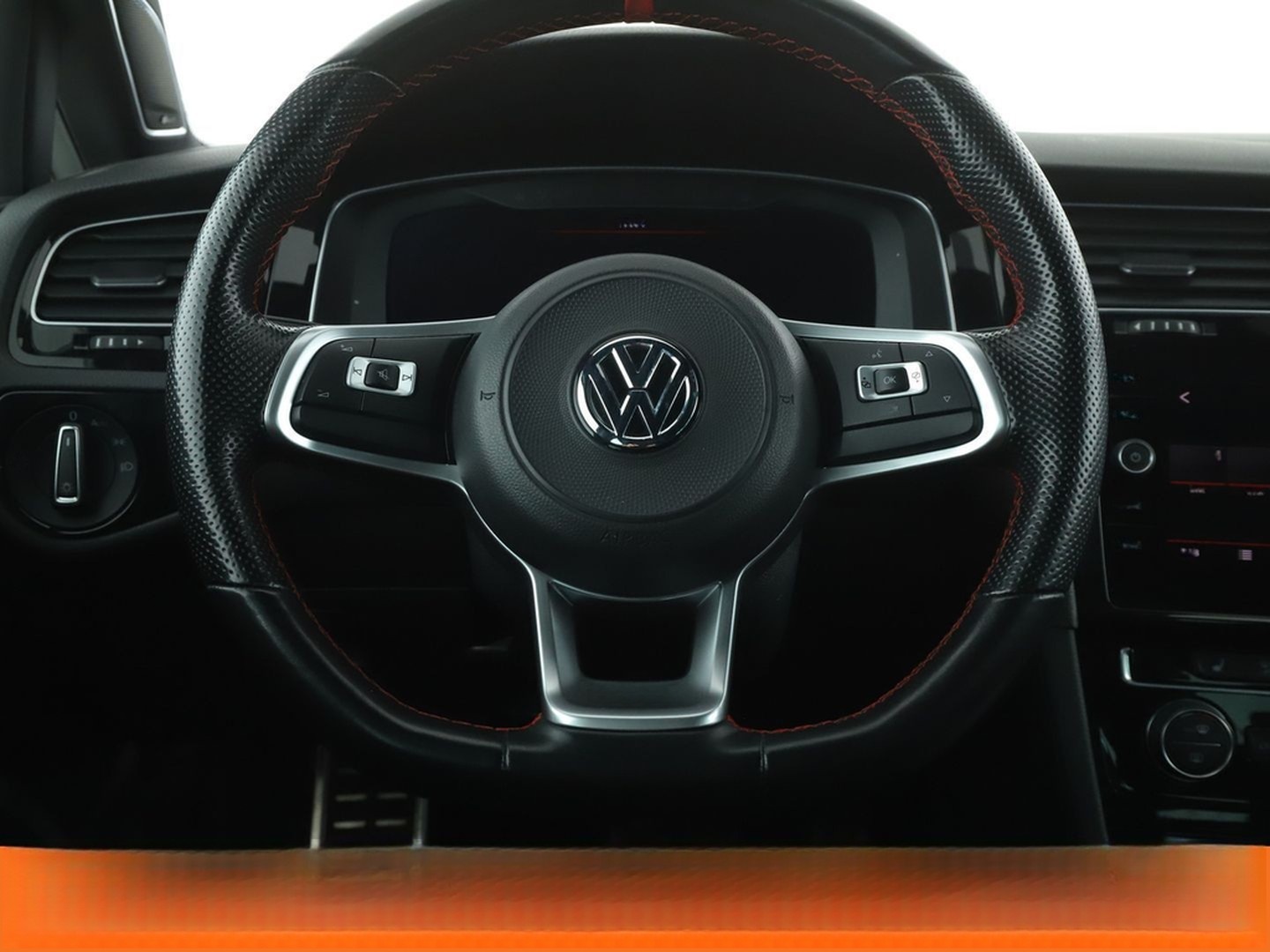 Volkswagen Golf VII 2.0 TSI GTI TCR Aut.*DYNAUDIO*LED*PDC* foto 20