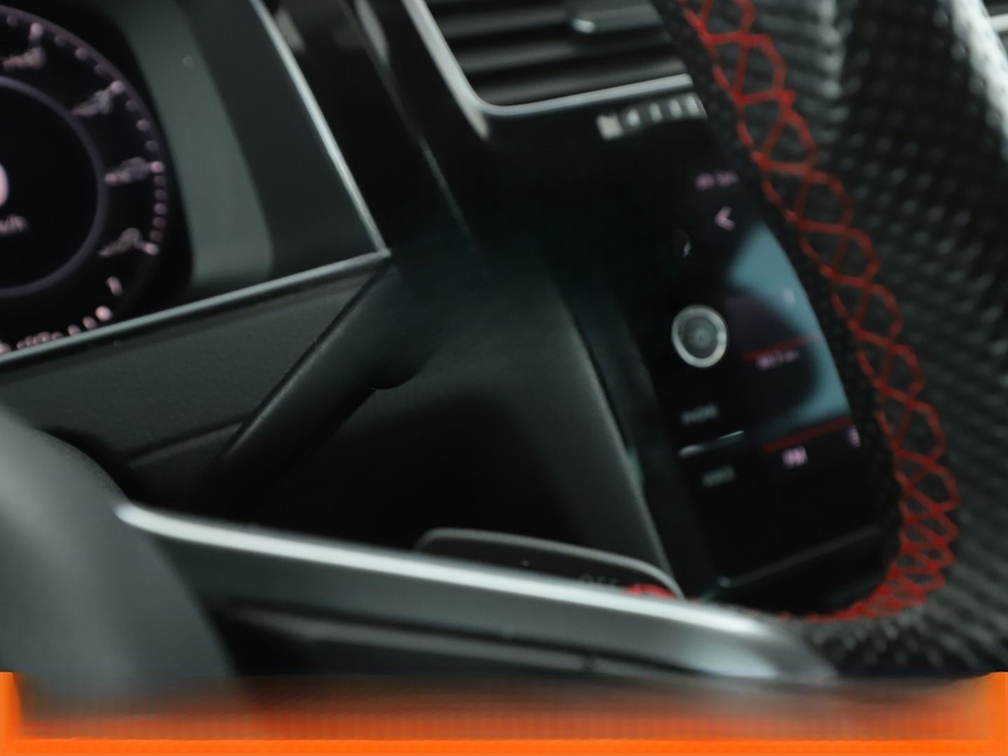 Volkswagen Golf VII 2.0 TSI GTI TCR Aut.*DYNAUDIO*LED*PDC* foto 31