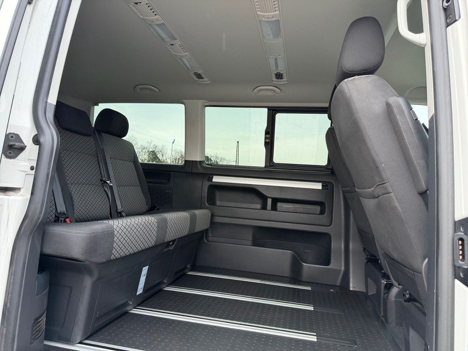 Volkswagen T6 Multivan 1.Hand/LED/ACC/Standhzg./Kamera foto 15