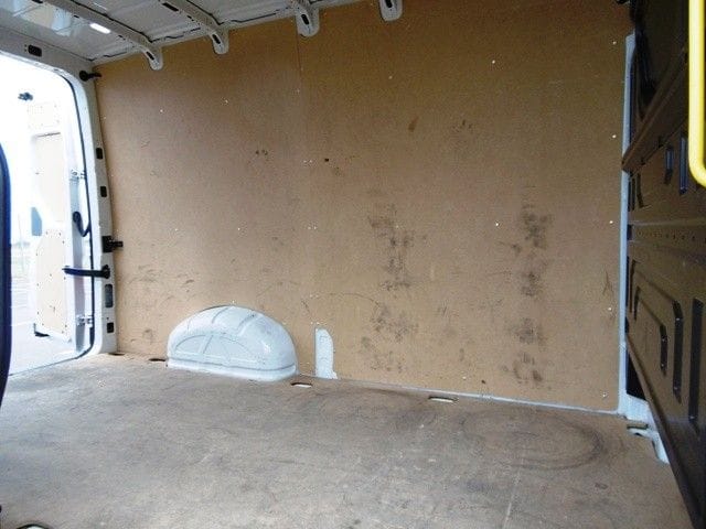 Volkswagen Crafter 35 2.0 TDI MR Hochdach Kasten Trendline foto 13