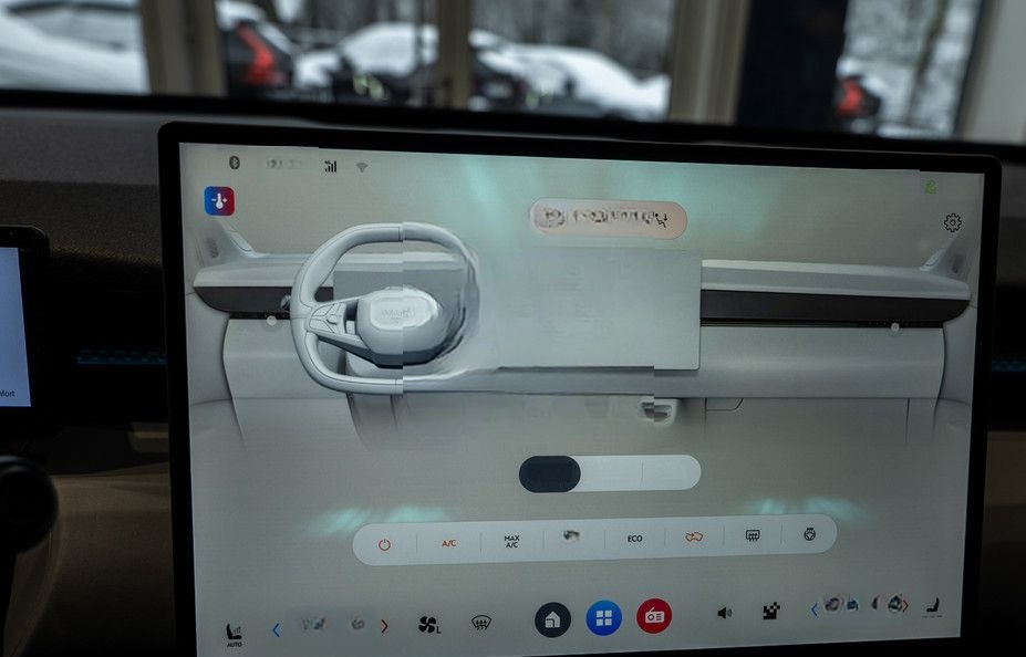 Lynk&Co 02 More KAMERA H/K NAVI W-LAN ACC LED PANO 360° foto 12