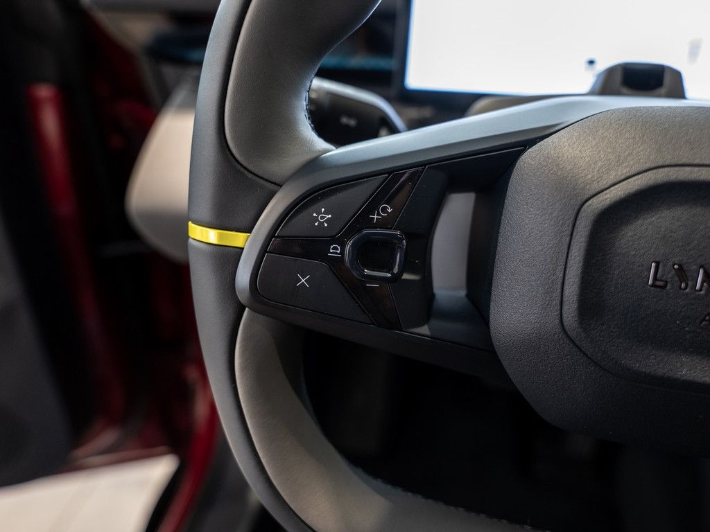 Lynk&Co 02 More KAMERA H/K NAVI W-LAN ACC LED PANO 360° foto 14