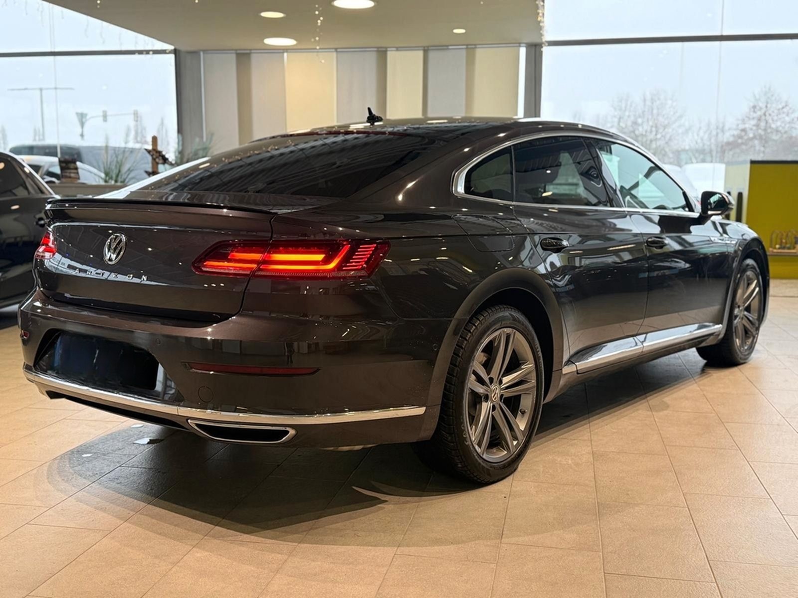 Volkswagen Arteon R-Line*360°*SHZ*Standheizung* foto 8