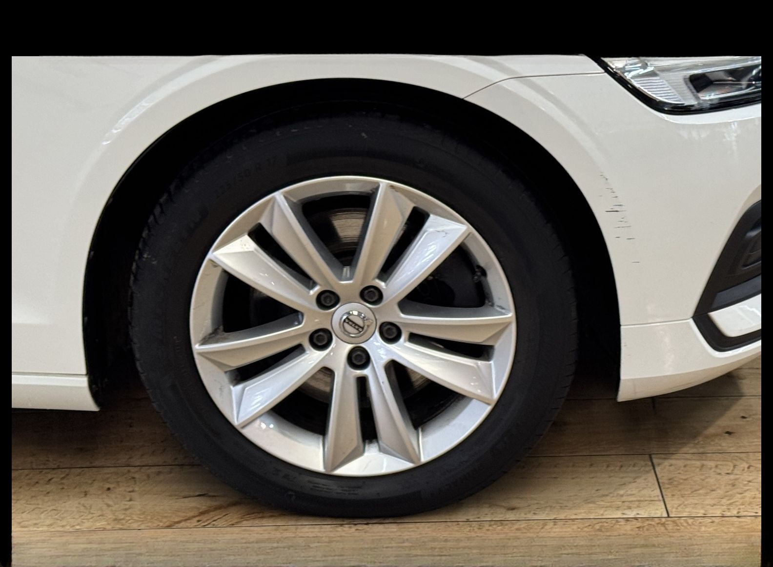 Volvo V60 Kombi B3 B Momentum *LED*Navi*Kamera*SHZ*17Z foto 11