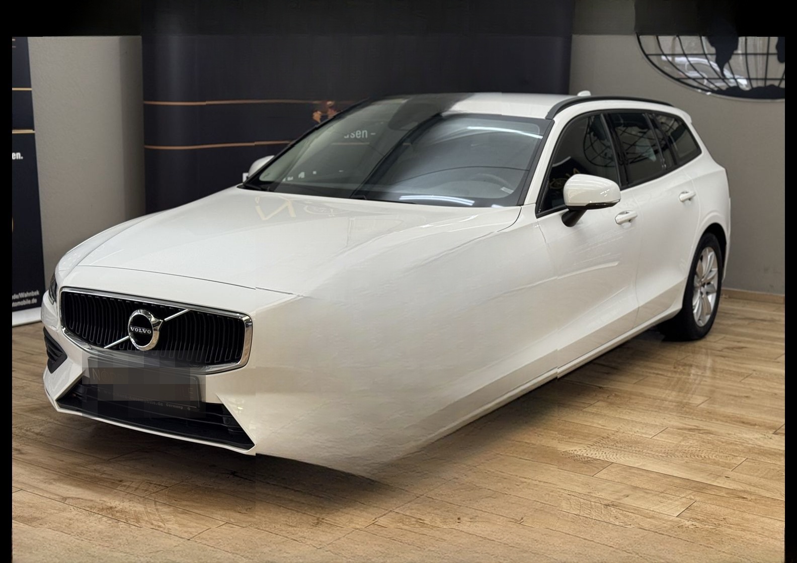 Volvo V60 Kombi B3 B Momentum *LED*Navi*Kamera*SHZ*17Z foto 4