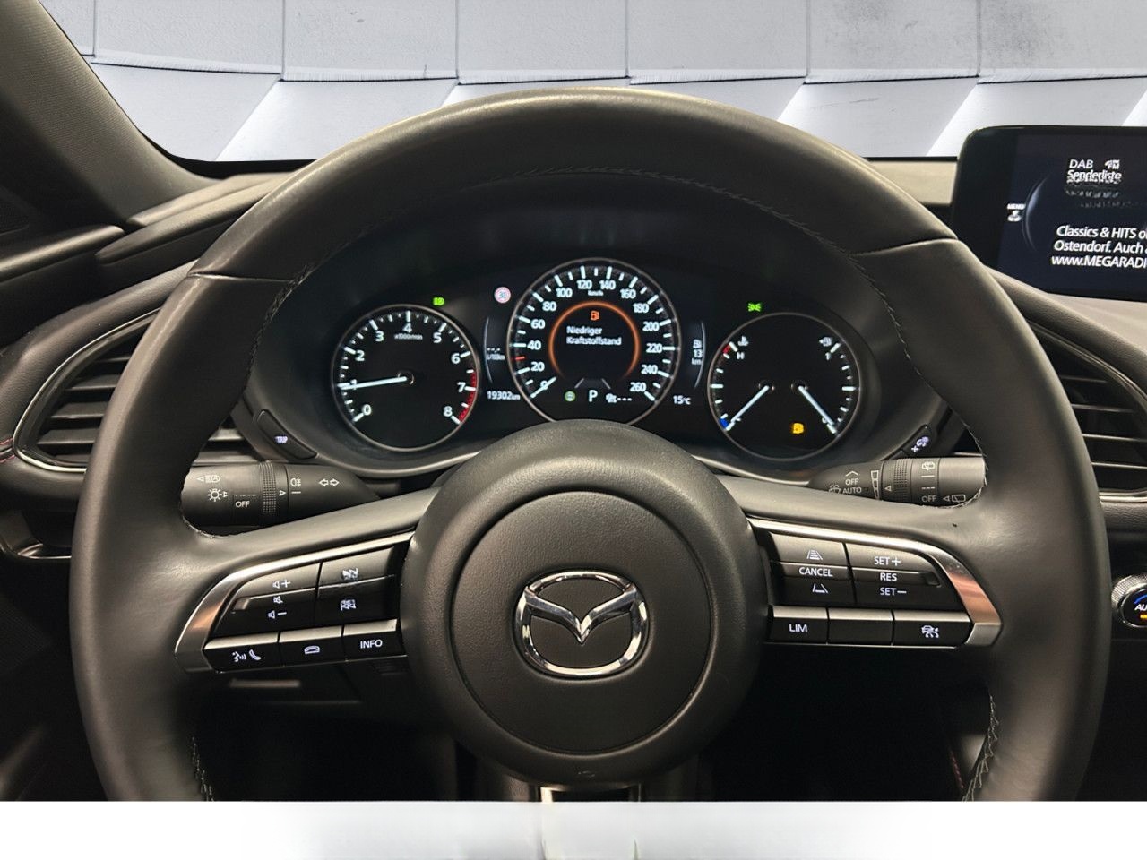 Mazda 3 5HB 2.5L 140ps 6AT FWD Homura ACC HUD Navi LED foto 10