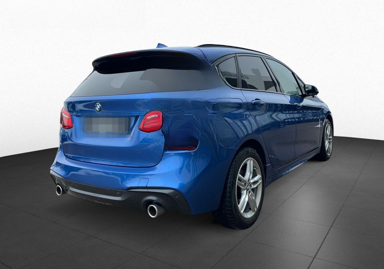 BMW 220i Active Tourer M Sport ACC SHz LED RFK Navi foto 5